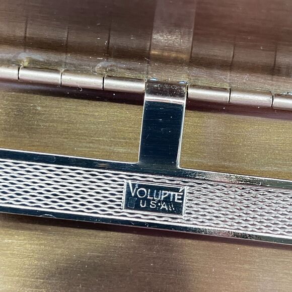 Vintage Volupte Gold Tone Enameled Hunting Scene Cigarette Case, Made in USA - Picture 4 of 10